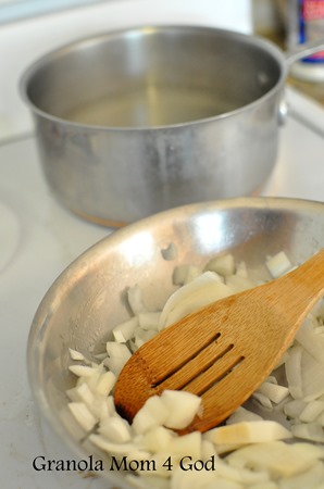 carmelize onions for fava beans