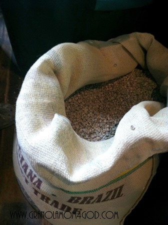 unroasted coffee beans